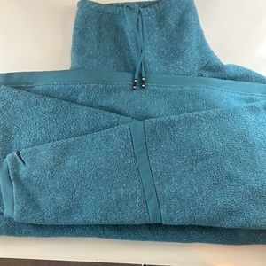 Brand:Nike Size:Large Color:Blue